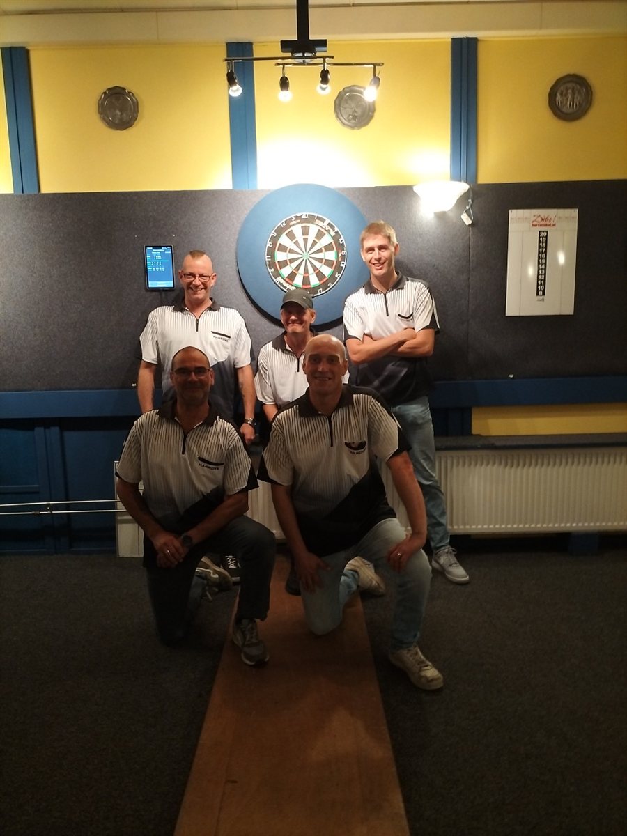 Darts Team Holyday